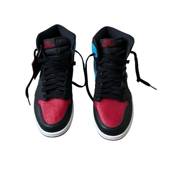 NWOB NIKE Wmns Air Jordan 1 High OG 'NC to Chi' Sz 8.5 - Picture 4 of 10